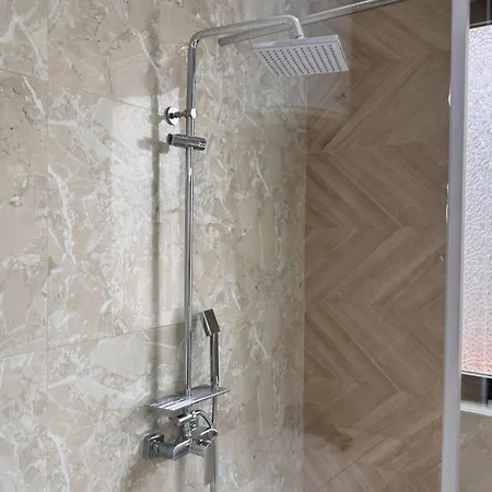 Terrace Flat In Heart Of * Tirana