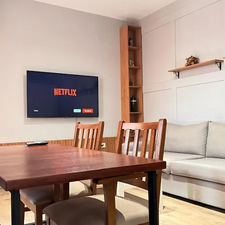 Terrace Flat In Heart Of * Tirana