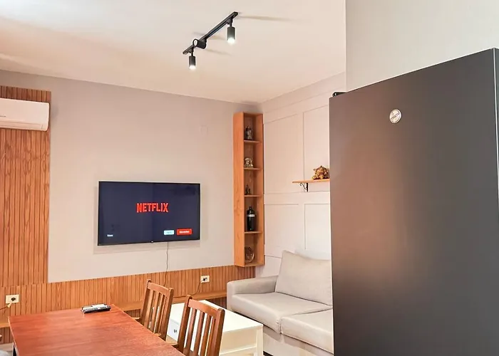 Terrace Flat In Heart Of Apartamento Tirana