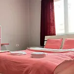 Terrace Flat In Heart Of Tirana
