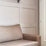 Apartmán Terrace Flat In Heart Of *