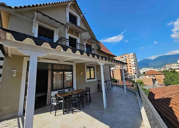 Terrace Flat In Heart Of Appartement *