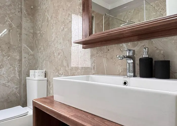 Appartement Terrace Flat In Heart Of *