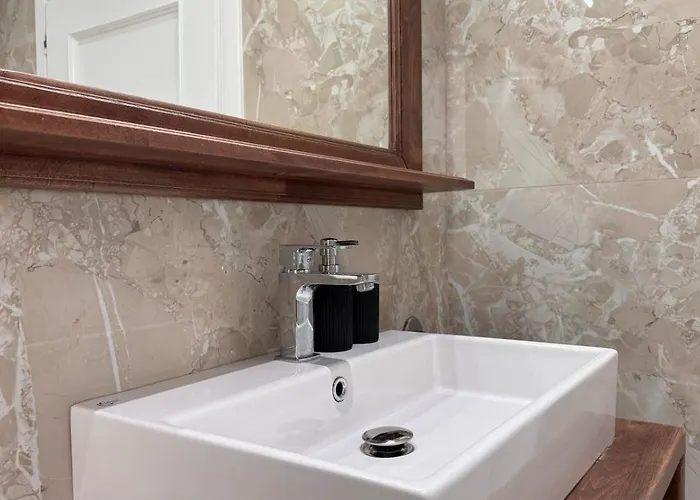 Appartement Terrace Flat In Heart Of Tirana