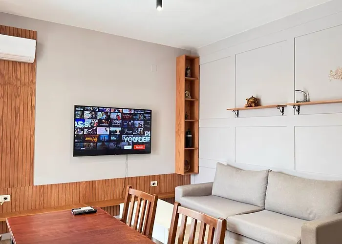 Terrace Flat In Heart Of Апартаменты *